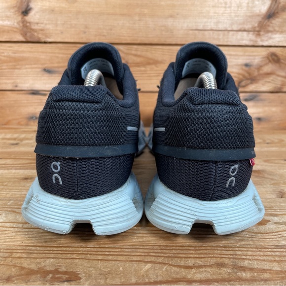 ON Running Cloud 5 Trainers Size UK 8 Womens Black Magnet Surf Running Shoes - Picture 13 of 14